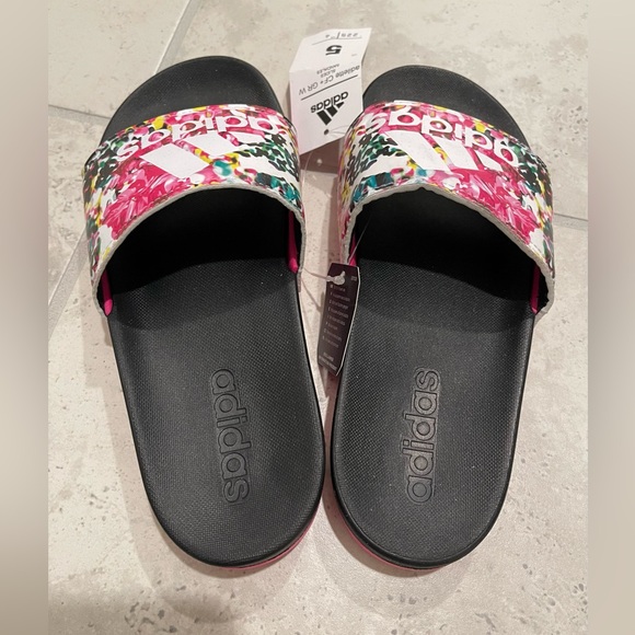 Adidas Adilette slide sandals. Floral print, Size 5 NWT - Picture 2 of 5